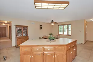 29285 S 80th Ave, Peotone, IL 60468 - Photo 14