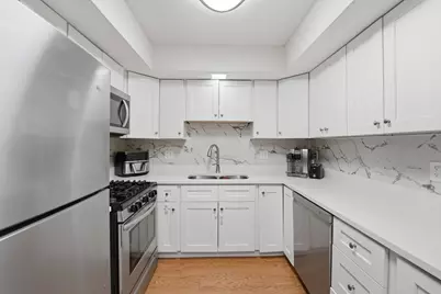 1533 N Arlington Heights Road #C, Arlington Heights, IL 60004 - Photo 8