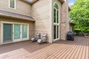 1035 Sheringham Dr, Naperville, IL 60565 - Photo 36