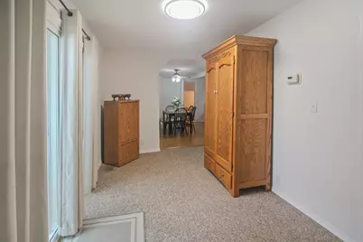 536 W Grove Street, Bloomington, IL 61701 - Photo 12
