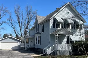 7113 Clarendon Hills Rd, Darien, IL 60561 - Photo 1