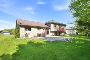 301 Providence Dr, Matteson, IL 60443 - Photo 8