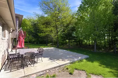 301 Providence Drive, Matteson, IL 60443 - Photo 14