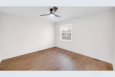 2022 Duxbury Court #2022, Streamwood, IL 60107 - Photo 18