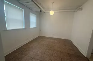 3258 Maple Ave, Berwyn, IL 60402 - Photo 4