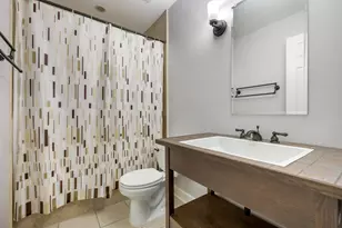 2910 Belle Ln, Schaumburg, IL 60193 - Photo 18