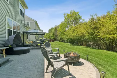 2313 Avalon Drive, Buffalo Grove, IL 60089 - Photo 34