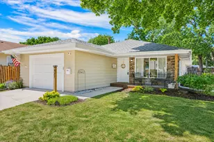 321 Ingleside Ave, Aurora, IL 60506 - Photo 1