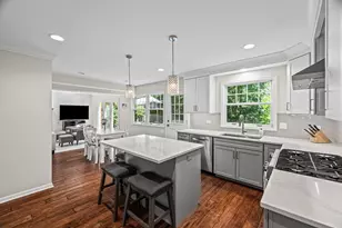 627 S Patton Ave, Arlington Heights, IL 60005 - Photo 8