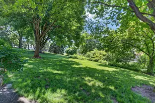226 Ketten Dr, Naperville, IL 60563 - Photo 60