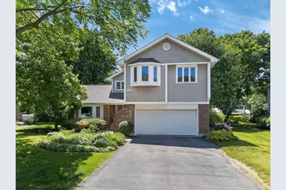 226 Ketten Drive, Naperville, IL 60563 - Photo 1