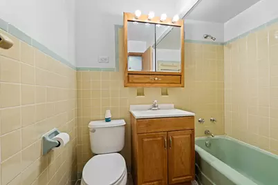 5512 Warren Street, Morton Grove, IL 60053 - Photo 16