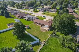 360 Dolly Dr, Manteno, IL 60950 - Photo 28