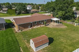 360 Dolly Dr, Manteno, IL 60950 - Photo 24