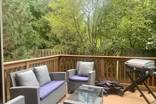 1501 Stonegate Manor, Mount Prospect, IL 60056 - Photo 8
