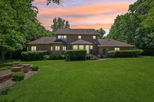 1551 Thorneberry Ct, Libertyville, IL 60048 - Photo 46