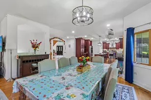 1551 Thorneberry Ct, Libertyville, IL 60048 - Photo 14