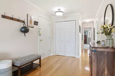 150 S Oak Park Avenue S #401, Oak Park, IL 60302 - Photo 10