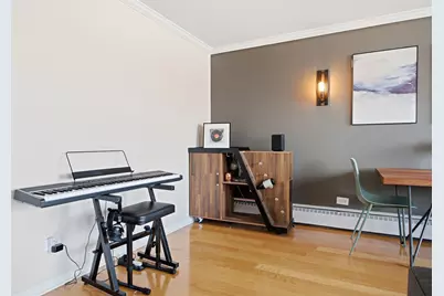 150 S Oak Park Avenue S #401, Oak Park, IL 60302 - Photo 8