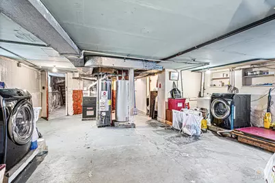 655 W 43rd Place, Chicago, IL 60609 - Photo 28