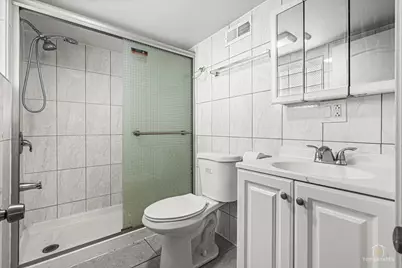 655 W 43rd Place, Chicago, IL 60609 - Photo 26