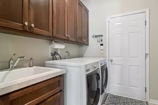 460 W Haleys Hill Ct, Palatine, IL 60074 - Photo 18