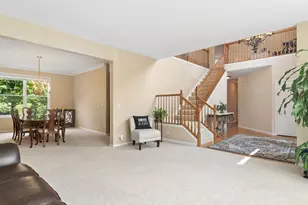 460 W Haleys Hill Ct, Palatine, IL 60074 - Photo 4