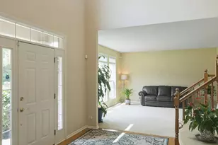 460 W Haleys Hill Ct, Palatine, IL 60074 - Photo 2