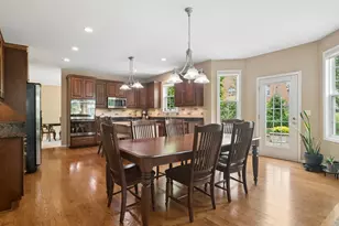 460 W Haleys Hill Ct, Palatine, IL 60074 - Photo 12