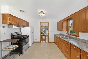 413 Water St, Thornton, IL 60476 - Photo 8
