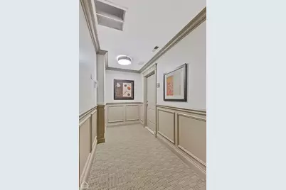 4705 S Champlain Avenue #401, Chicago, IL 60615 - Photo 6