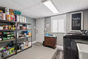 10225 S 86th Ct, Palos Hills, IL 60465 - Photo 24