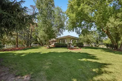 6511 Sands Road, Crystal Lake, IL 60014 - Photo 32