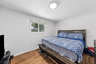 14000 S Hoxie Ave, Burnham, IL 60633 - Photo 8