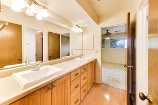 1828 Wildberry Dr, Glenview, IL 60025 - Photo 18