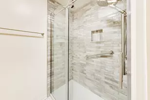 1828 Wildberry Dr, Glenview, IL 60025 - Photo 20