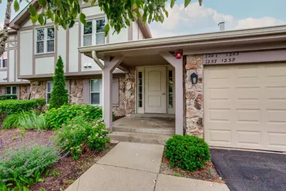 1261 Streamwood Lane #327, Vernon Hills, IL 60061 - Photo 1