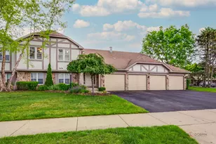 1261 Streamwood Ln, Vernon Hills, IL 60061 - Photo 2