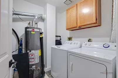1261 Streamwood Lane #327, Vernon Hills, IL 60061 - Photo 18