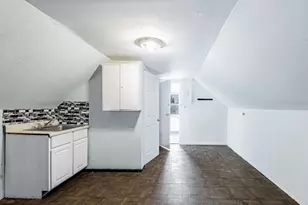 2749 S Trumbull Ave, Chicago, IL 60623 - Photo 14