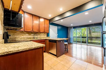 5537 E Lake Drive #B, Lisle, IL 60532 - Photo 10