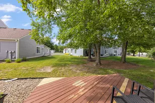 2736 Prairieview Ln S, Aurora, IL 60502 - Photo 18