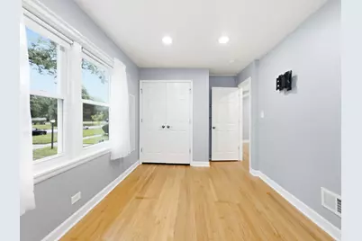 8022 Central Avenue, Morton Grove, IL 60053 - Photo 14