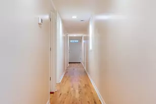 2435 W Polk St, Chicago, IL 60612 - Photo 10
