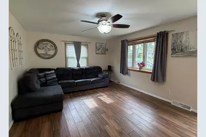 1706 Notre Dame Road, Rockford, IL 61103 - Photo 2