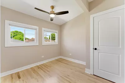 8934 S Euclid Avenue, Chicago, IL 60617 - Photo 16