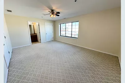 8255 Skokie Boulevard #308, Skokie, IL 60077 - Photo 6