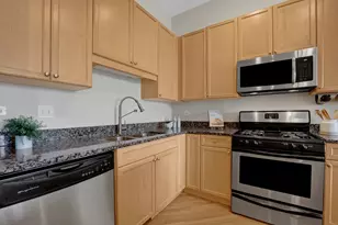 3125 W Fullerton Ave, Chicago, IL 60647 - Photo 10