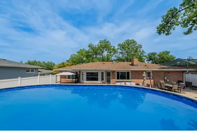 8736 S 80th Court, Hickory Hills, IL 60457 - Photo 14