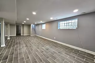 8819 S Carpenter St, Chicago, IL 60620 - Photo 40